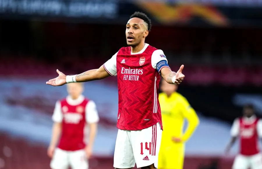 Pierre-Emerick Aubameyang destitué de son brassard de capitaine d&rsquo;Arsenal