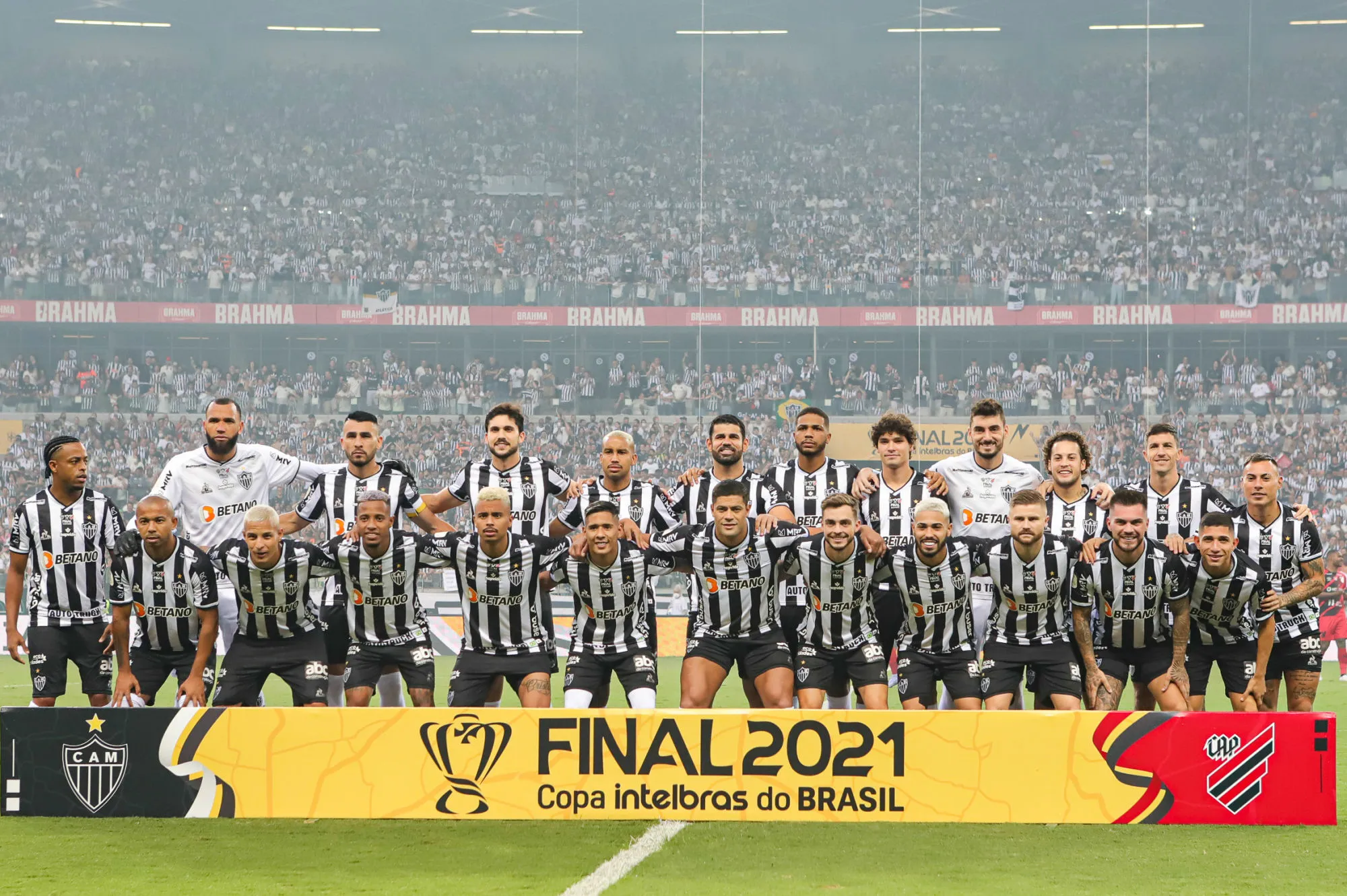 Le doublé pour l&rsquo;Atlético Mineiro qui soulève la coupe du Brésil