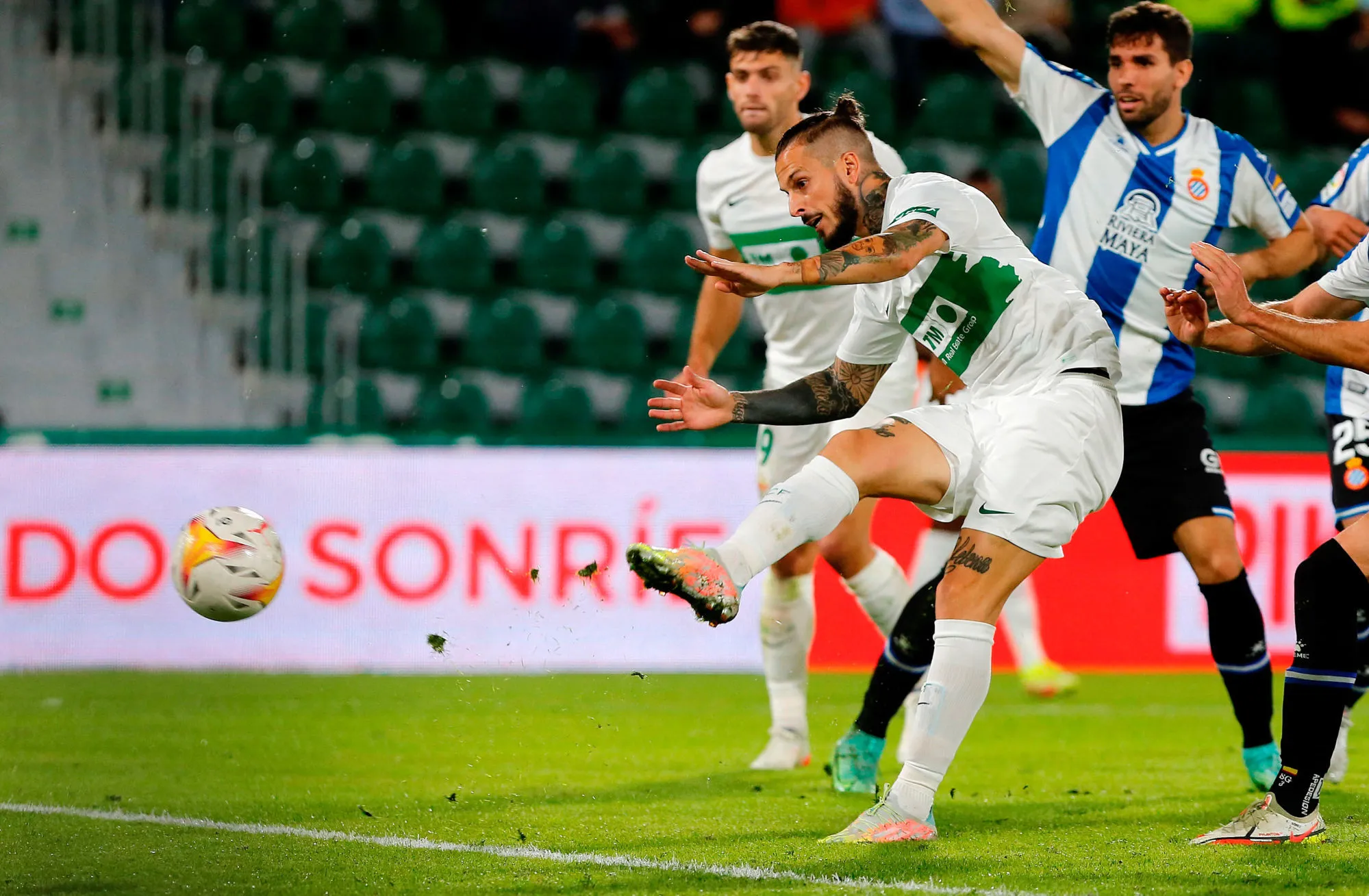 Annoncé à Boca Juniors, Dario Benedetto n&rsquo;est plus convoqué avec Elche