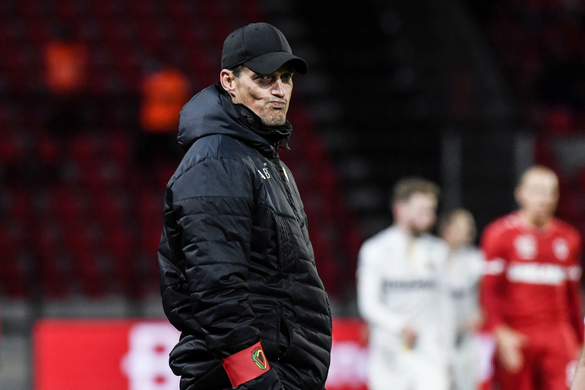 Alexander Blessin devient le troisième entraîneur de la saison au Genoa