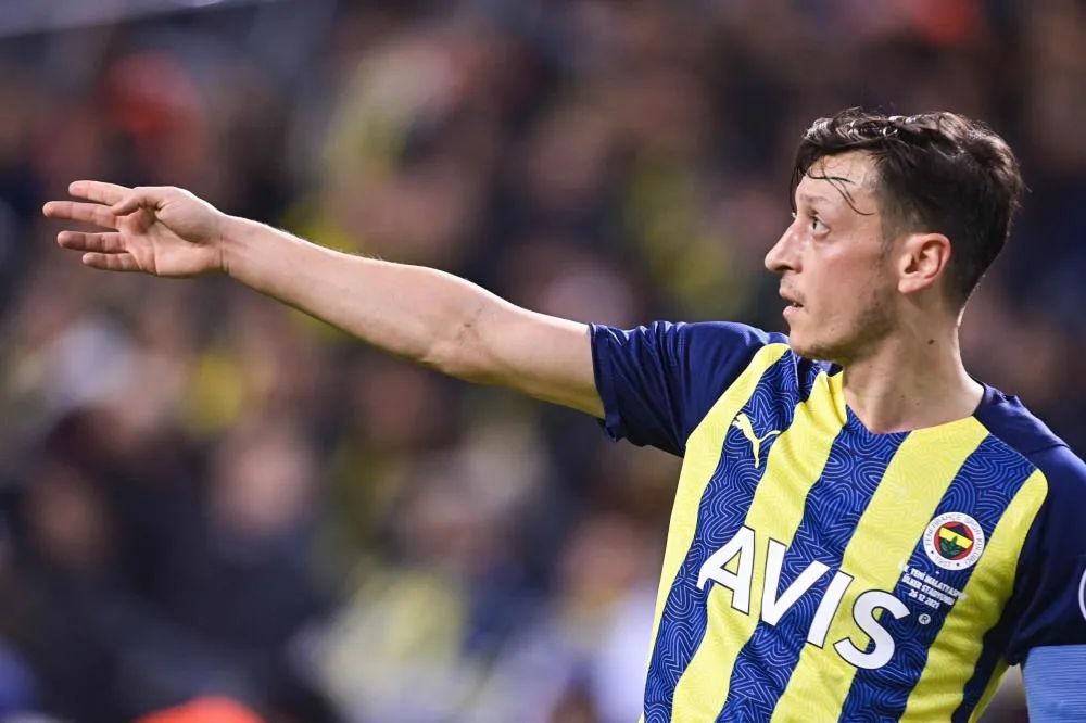 Özil veut acheter un club de D3 turque
