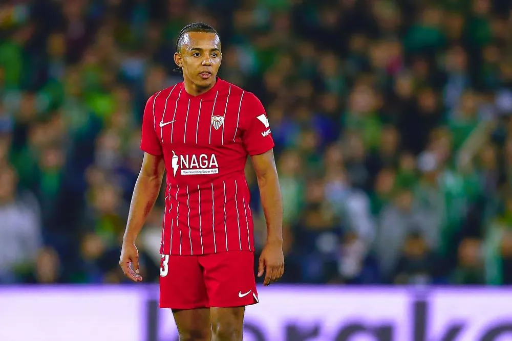 Copa del Rey : le FC Séville assure la qualification sur le terrain du Real Saragosse