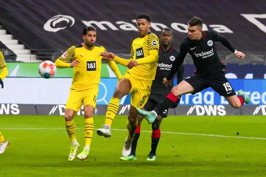 Dortmund renverse l&rsquo;Eintract Francfort au terme d&rsquo;un match fou