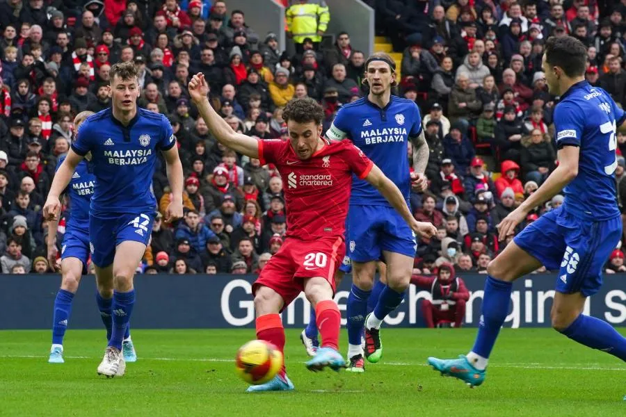 Liverpool maîtrise Cardiff et rallie les 8es
