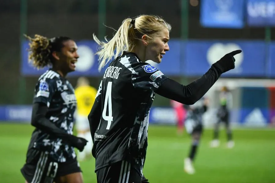 Ada Hegerberg, lanceuse d&rsquo;alerte sur l&rsquo;état du football féminin français