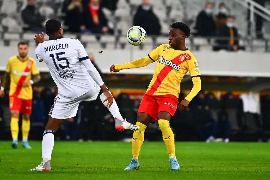 Lens enfonce Bordeaux et repart de l&rsquo;avant