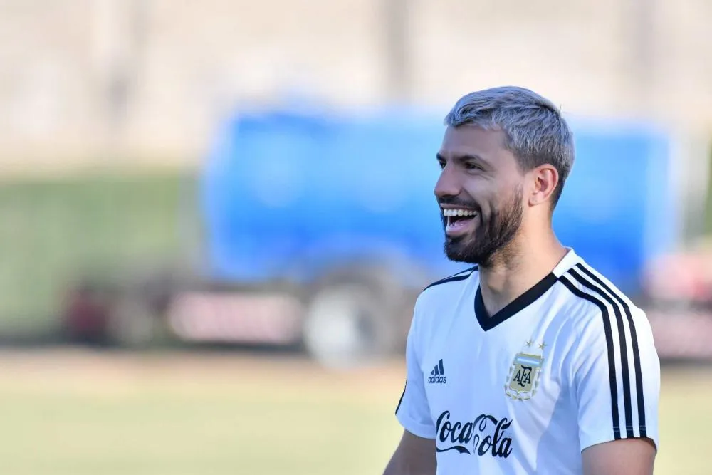 Agüero pourrait aller à la Coupe du monde&#8230; dans le staff argentin