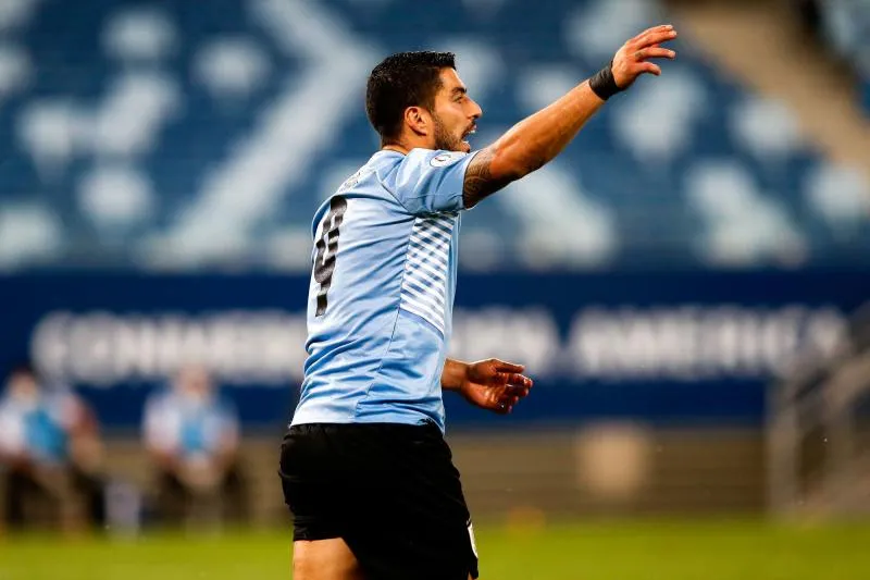 L&rsquo;Uruguay dompte le Paraguay et se relance dans la course au Mondial 2022