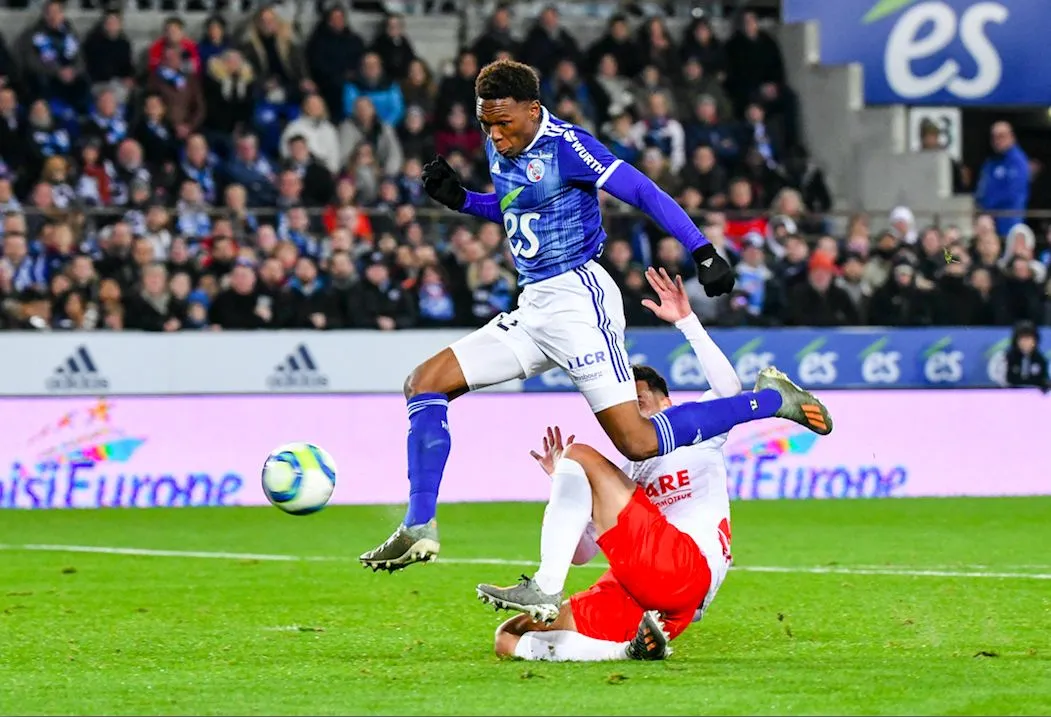 Lebo Mothiba prolongé à Strasbourg puis prêté à Troyes