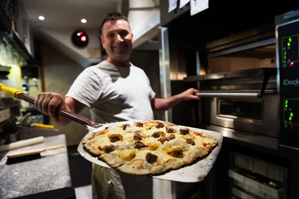 L&rsquo;UEFA attaque une pizzeria allemande en justice