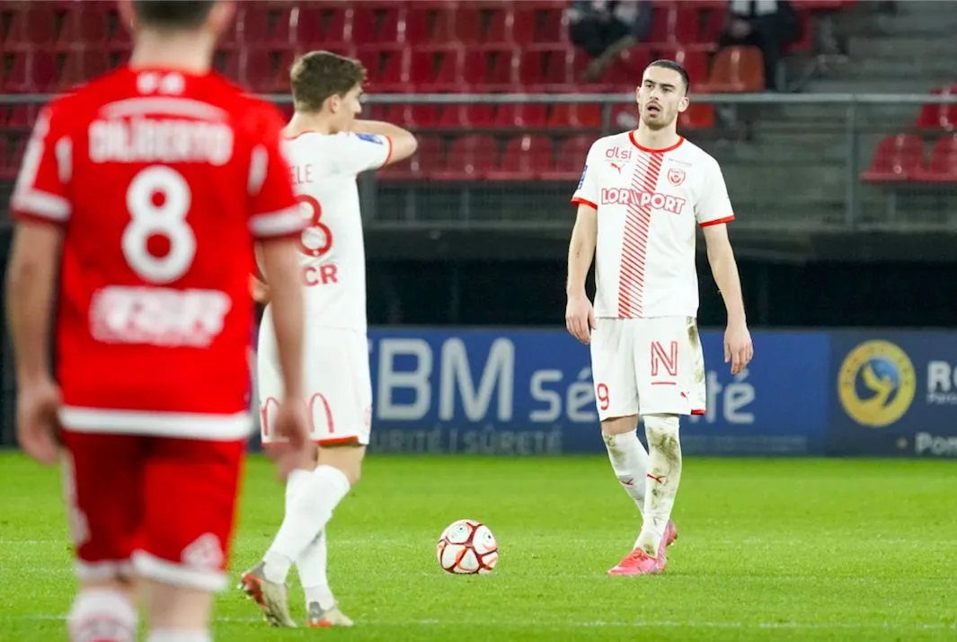 L’AS Nancy-Lorraine s’entraîne en pleine nuit après sa fessée
