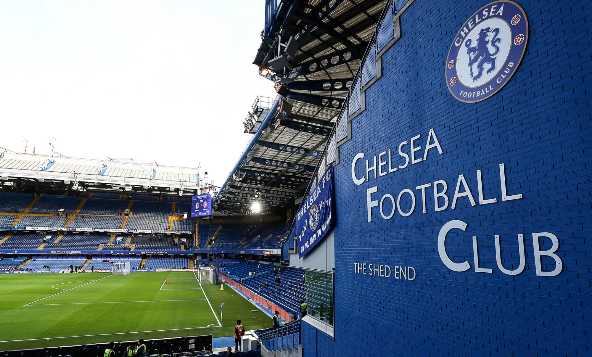 Roman Abramovitch met Chelsea en vente et demande 3 milliards de livres