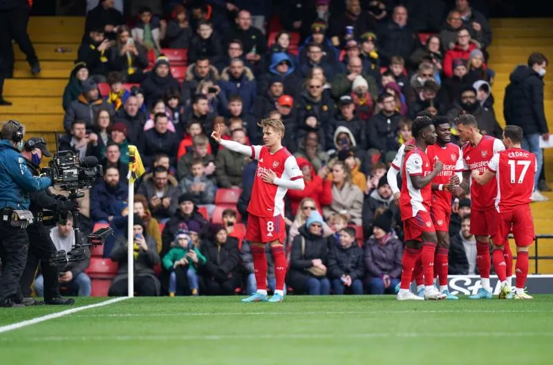 Arsenal se fait peur à Watford