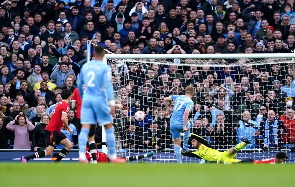 Premier League : Le Manchester City de Riyad Mahrez et Kevin De Bruyne cogne Manchester United