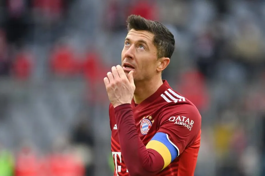 Lewandowski rompt son contrat avec Huawei, accusé de collaborer avec la Russie