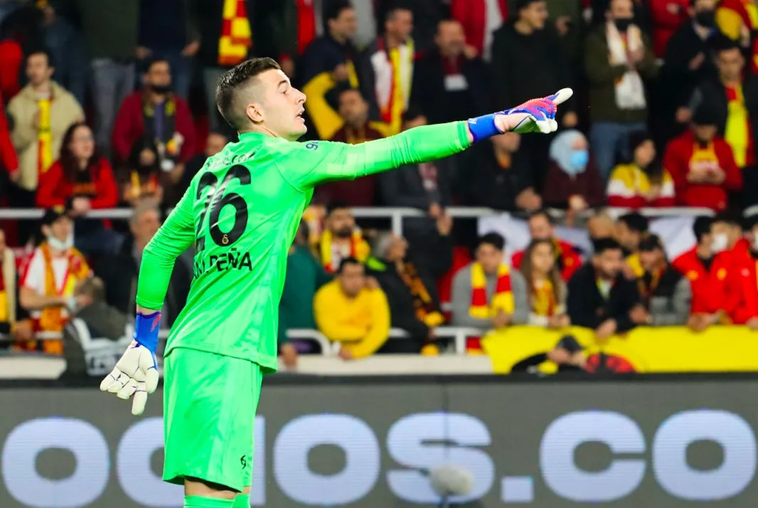 Iñaki Peña, un destin entre ses gants