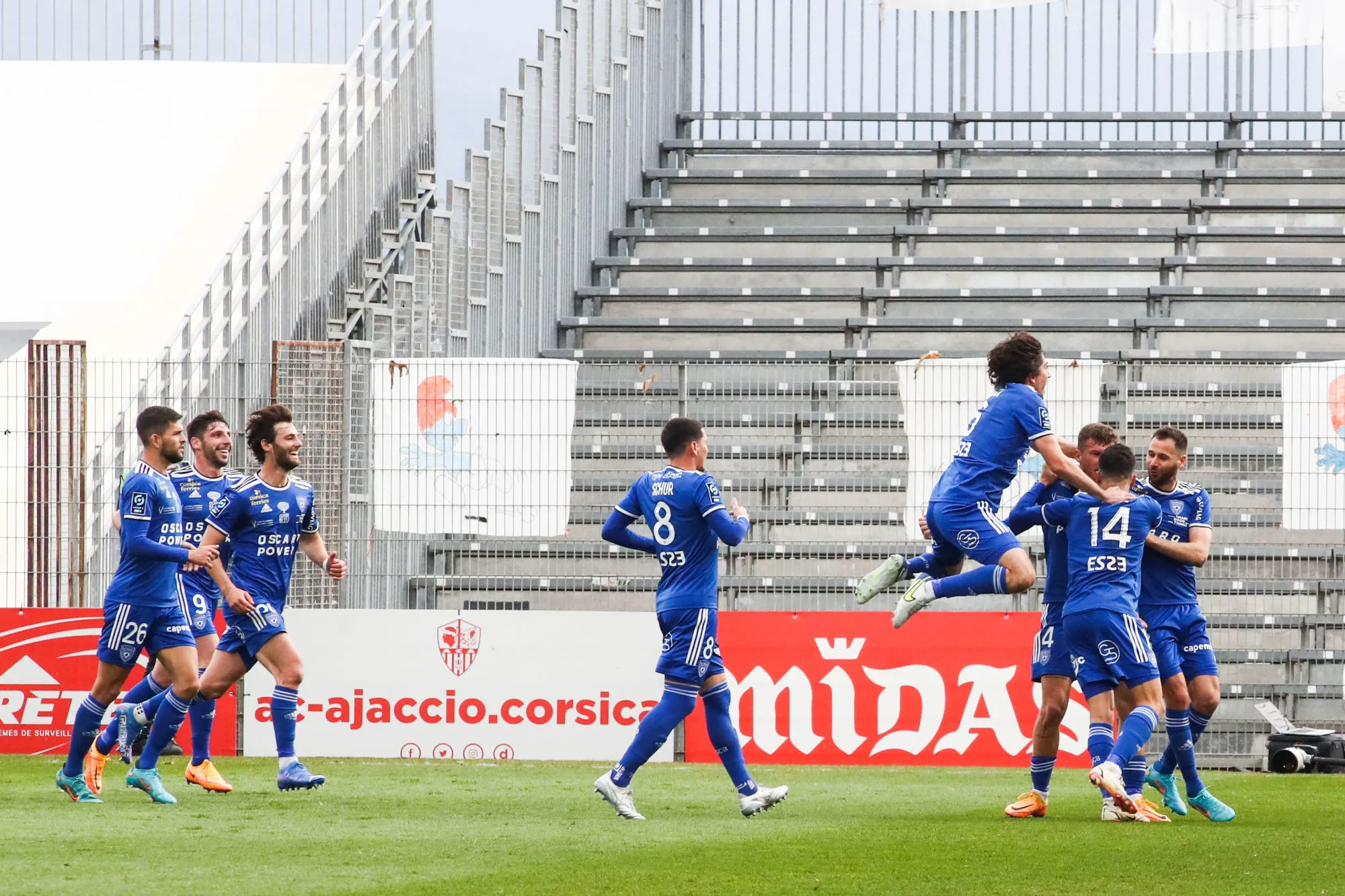 Bastia roi de Corse, Auxerre sème Ajaccio et Sochaux