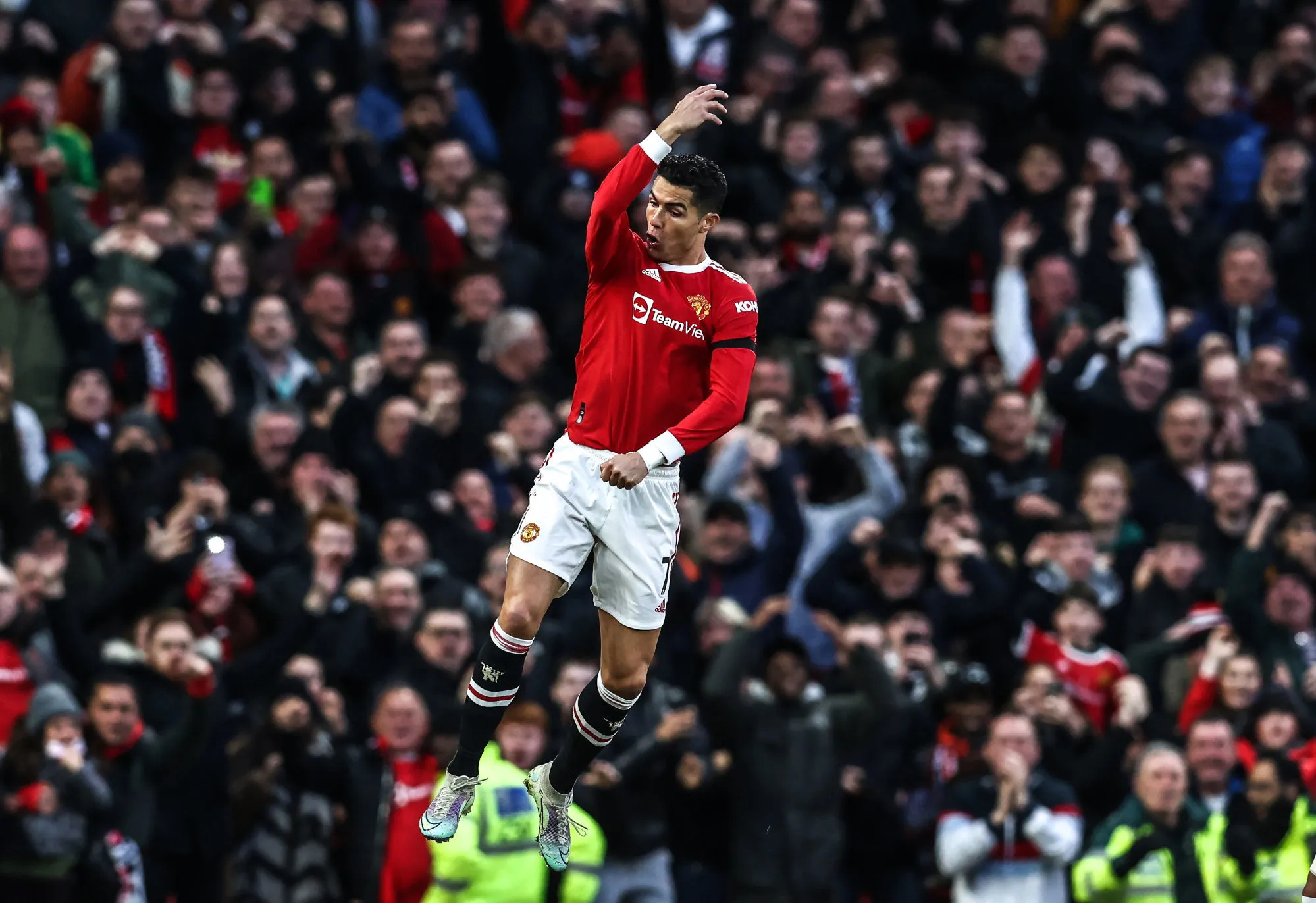 Cristiano Ronaldo et Manchester United achèvent Tottenham