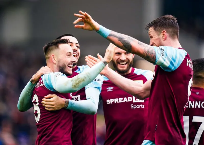 Burnley et Watford sont toujours en vie, Everton replonge