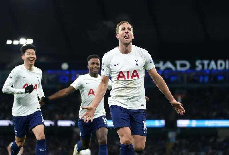 Harry Kane crucifie Manchester City