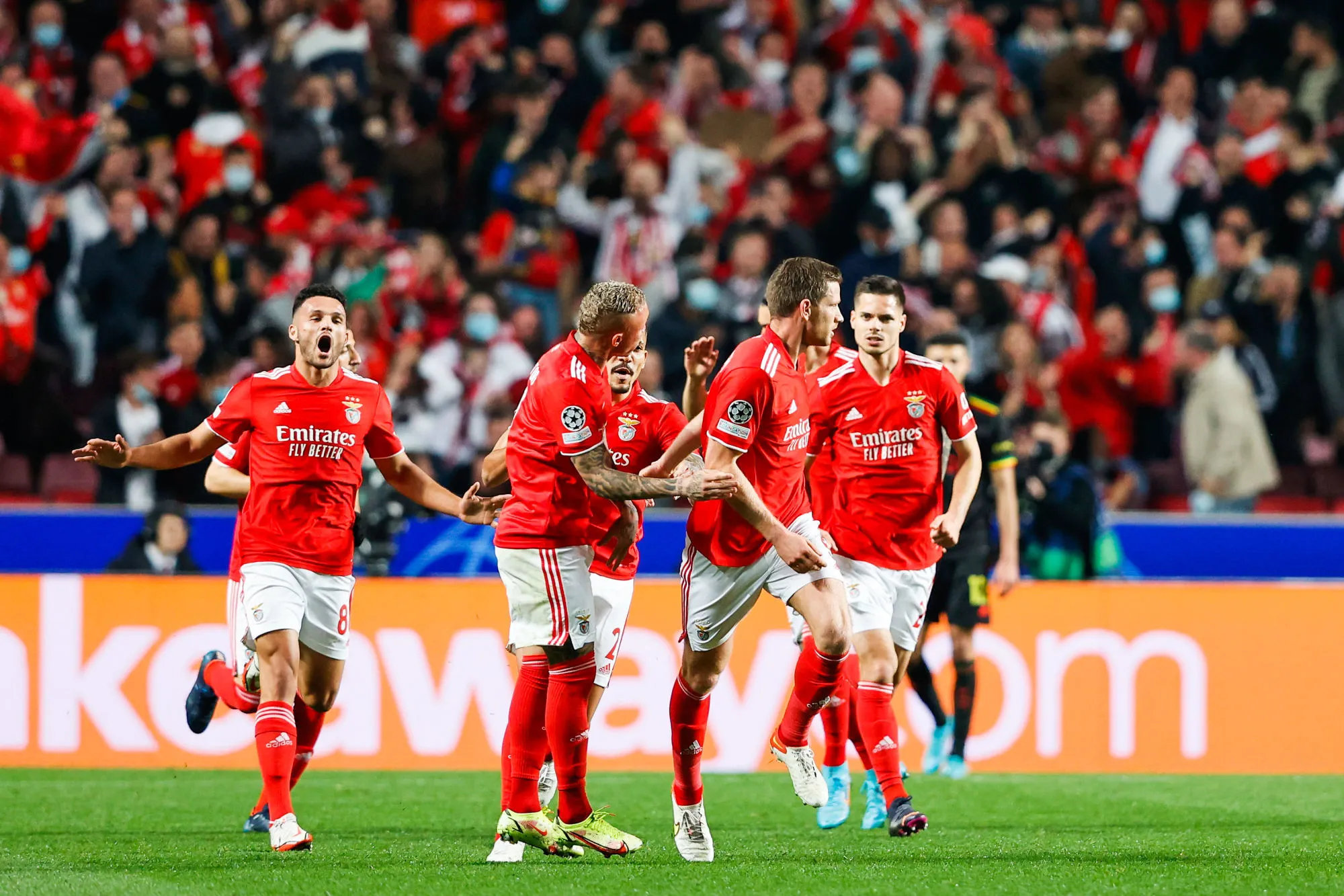 Benfica fait douter l’Ajax