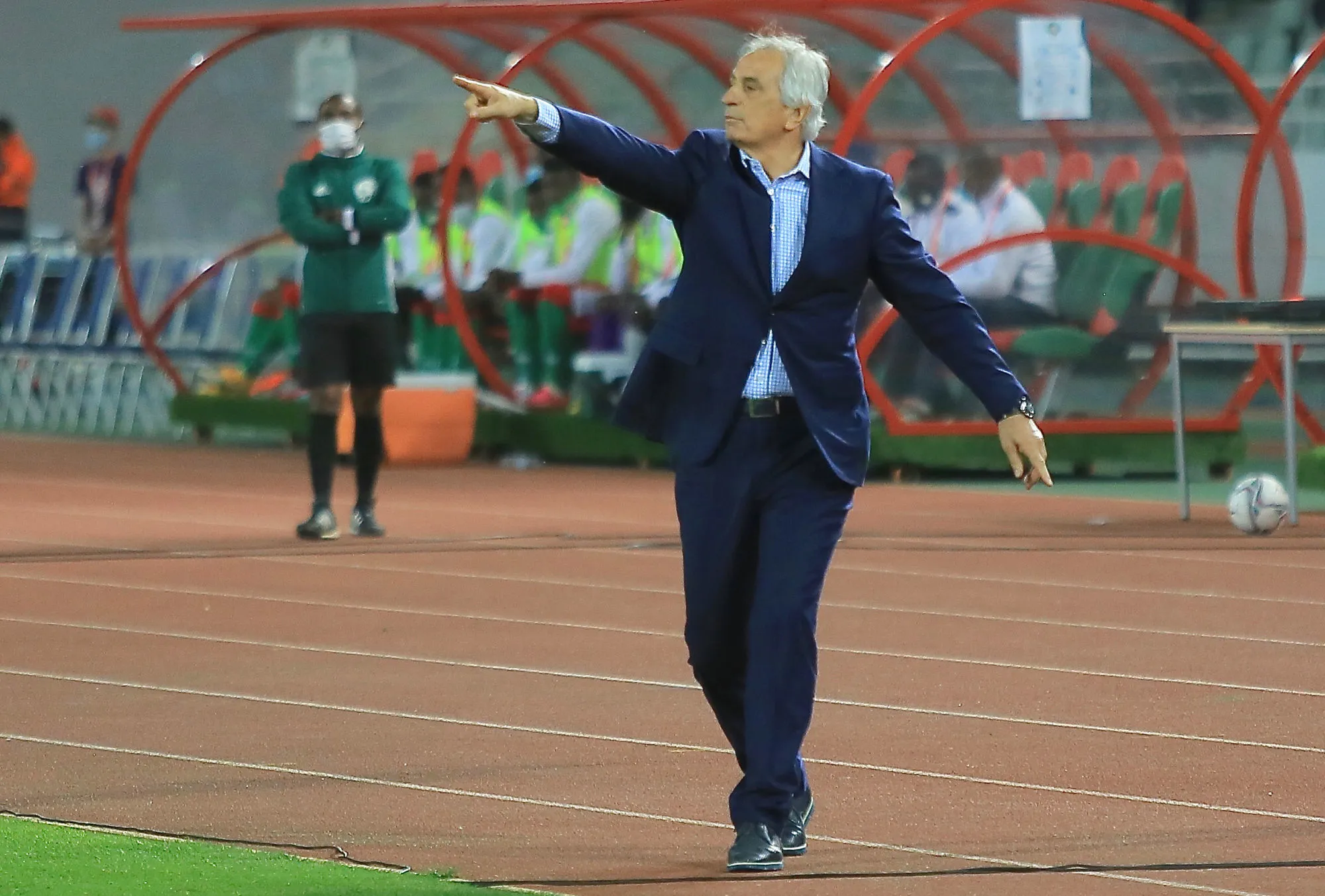 Vahid Halilhodžić, premier sélectionneur à qualifier quatre pays différents en Coupe du monde