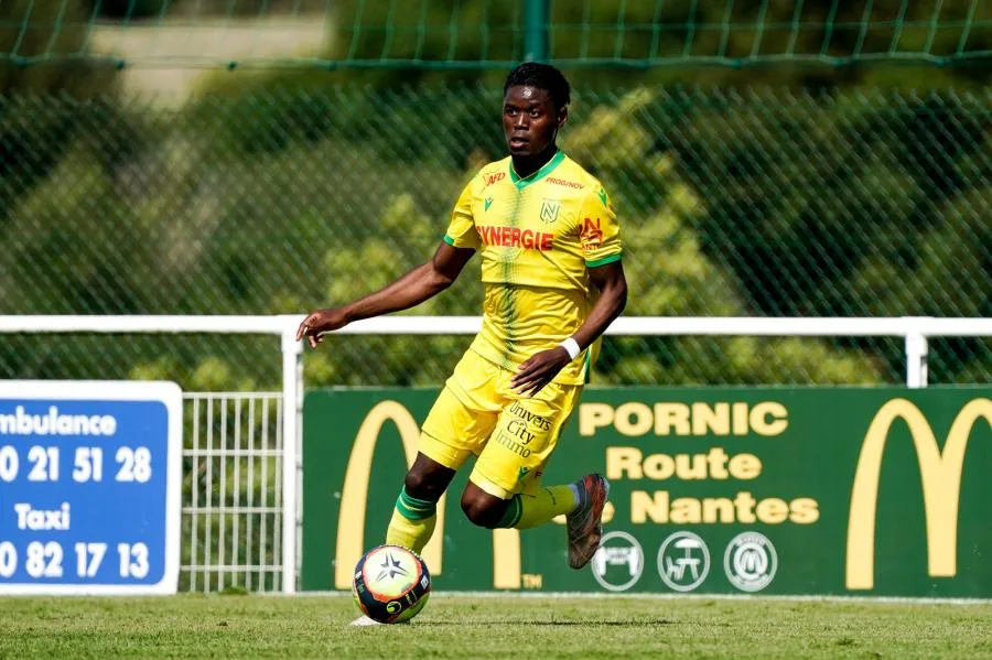 Le FC Nantes a jusqu’au 5 avril pour réintégrer Limbombe à son groupe pro