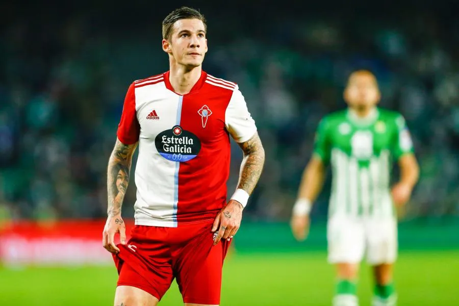 Accusé d’agression sexuelle, Santi Mina a tenté d’acheter le silence de sa victime