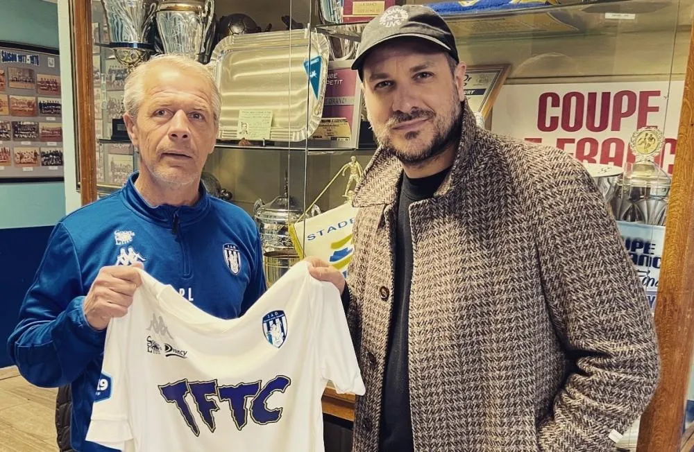 Jean-Baptiste Toussaint (Tales From The Click) : «<span style="font-size:50%">&nbsp;</span>J&rsquo;étais inscrit au fan-club d’Alain Roche<span style="font-size:50%">&nbsp;</span>»