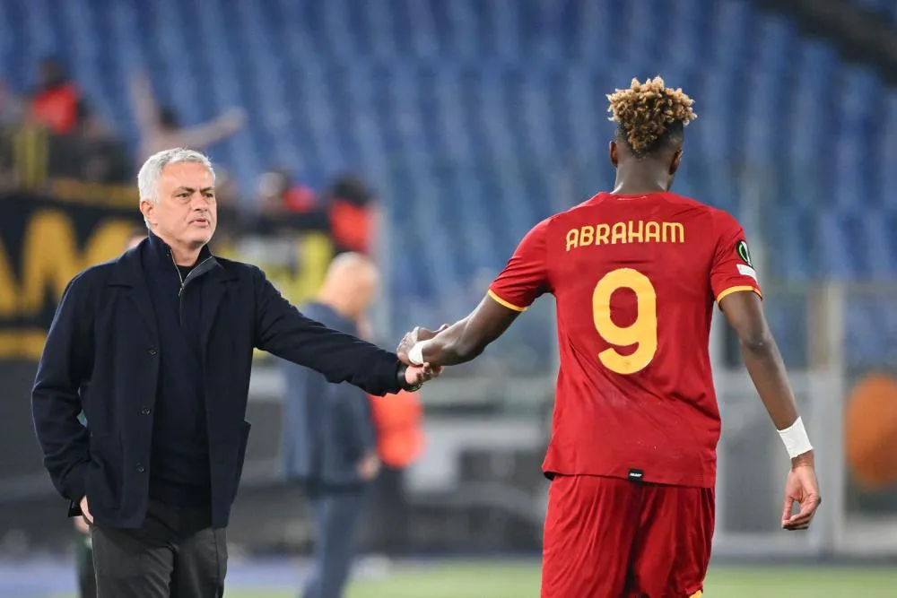 AS Roma : Tammy Abraham estime que José Mourinho est «<span style="font-size:50%">&nbsp;</span>le meilleur entraîneur du monde<span style="font-size:50%">&nbsp;</span>»