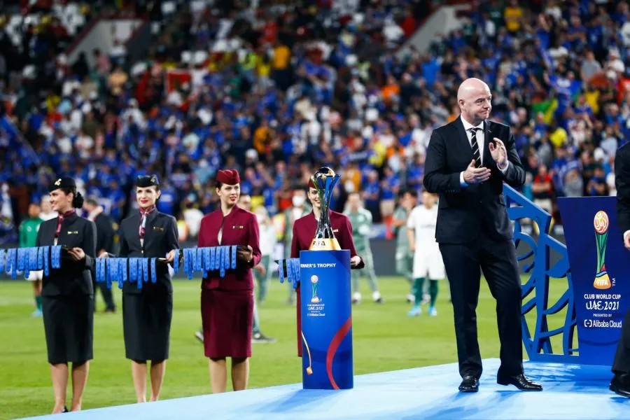 Gianni Infantino félicite le Qatar pour ses « progrès importants » sur les droits des travailleurs