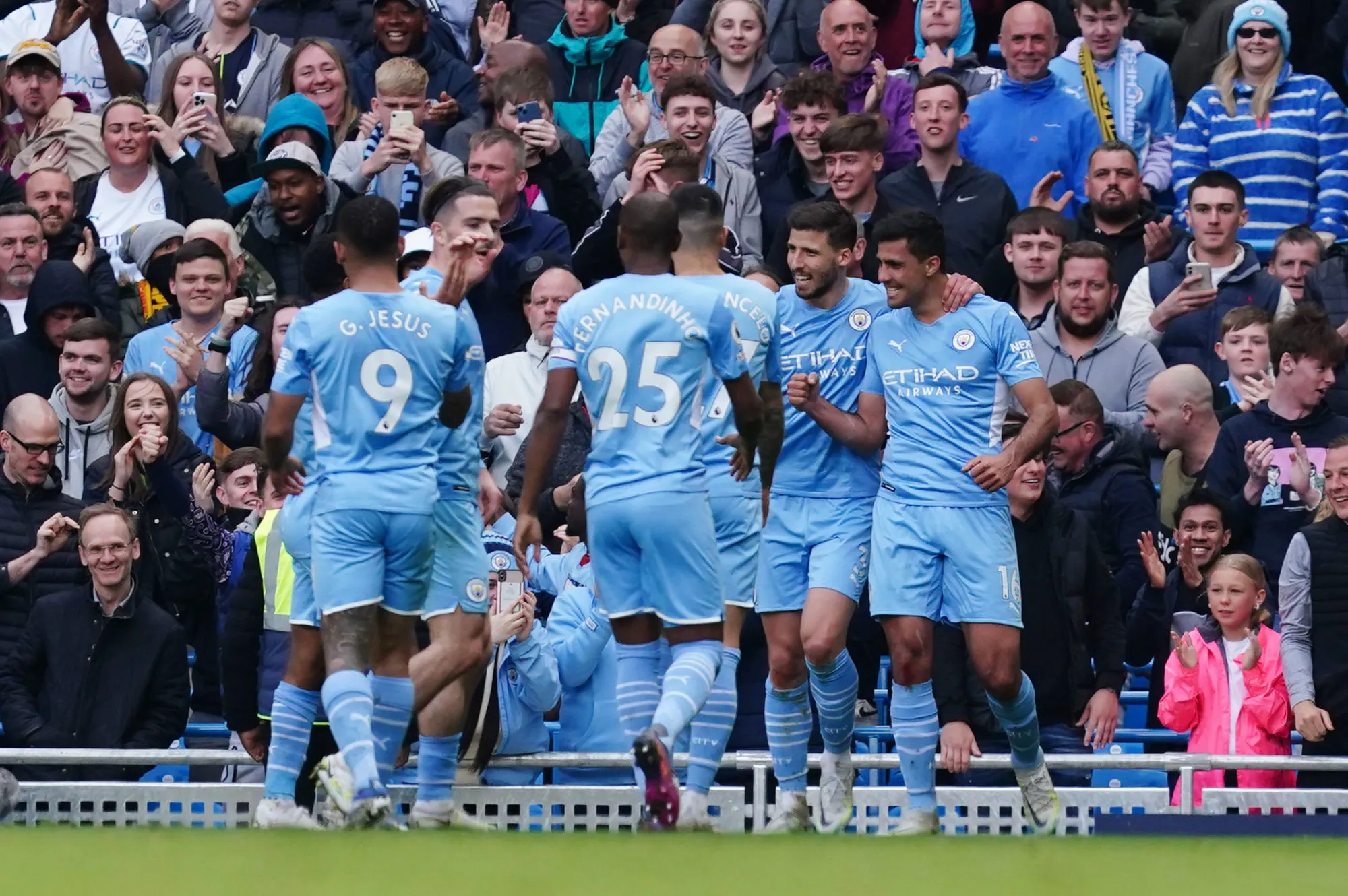 Manchester City écrase Watford, quadruplé pour Gabriel Jesus