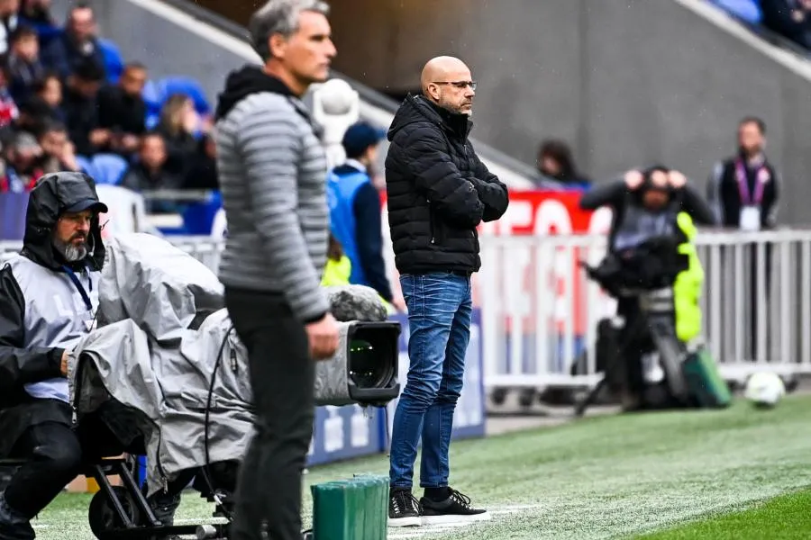 Peter Bosz « ne comprend pas » les sifflets adressés vers Toko-Ekambi