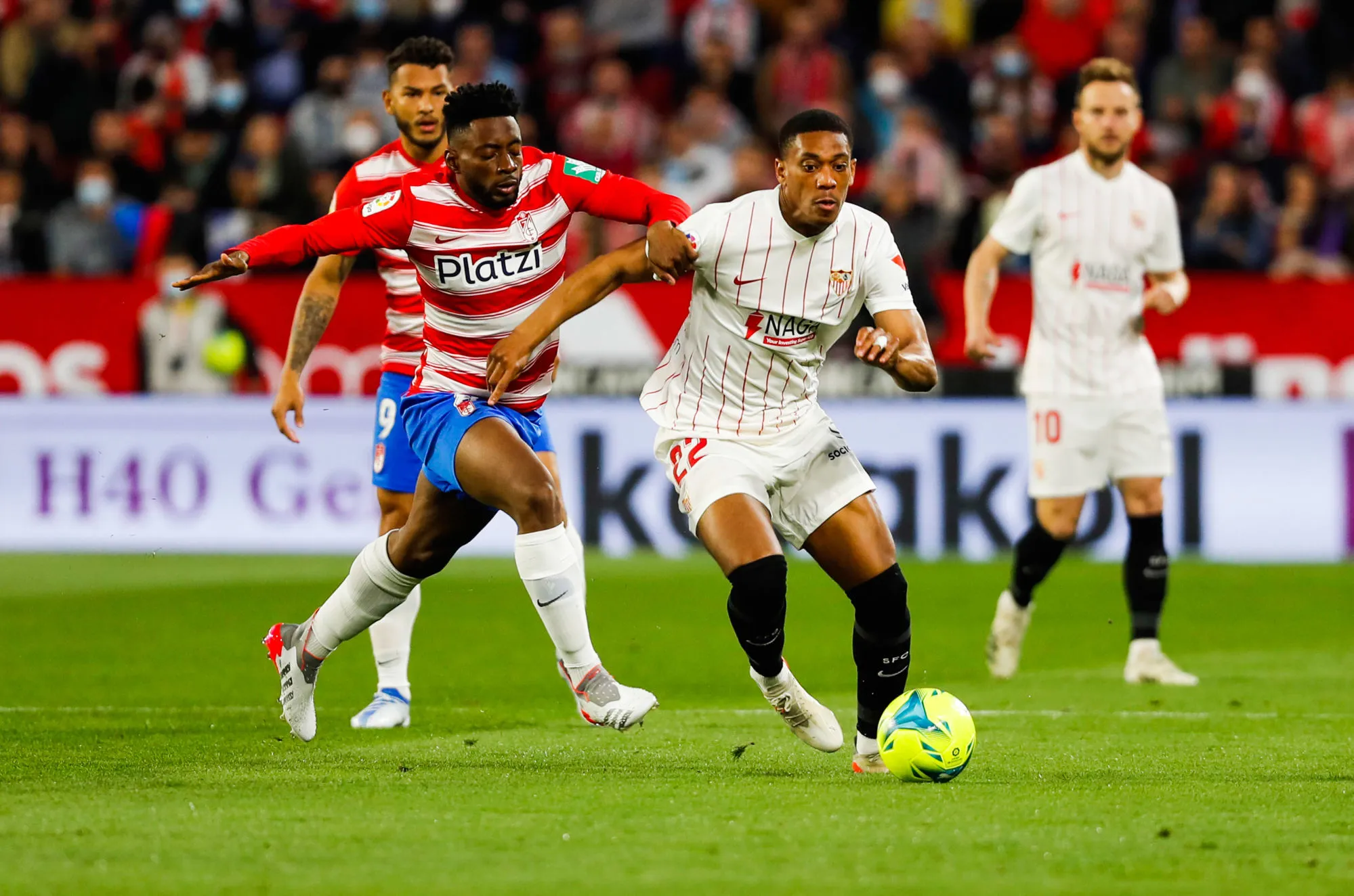 Séville vient à bout de Grenade