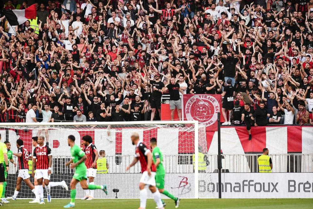 Des supporters niçois entonnent un chant odieux sur la mort d&rsquo;Emiliano Sala