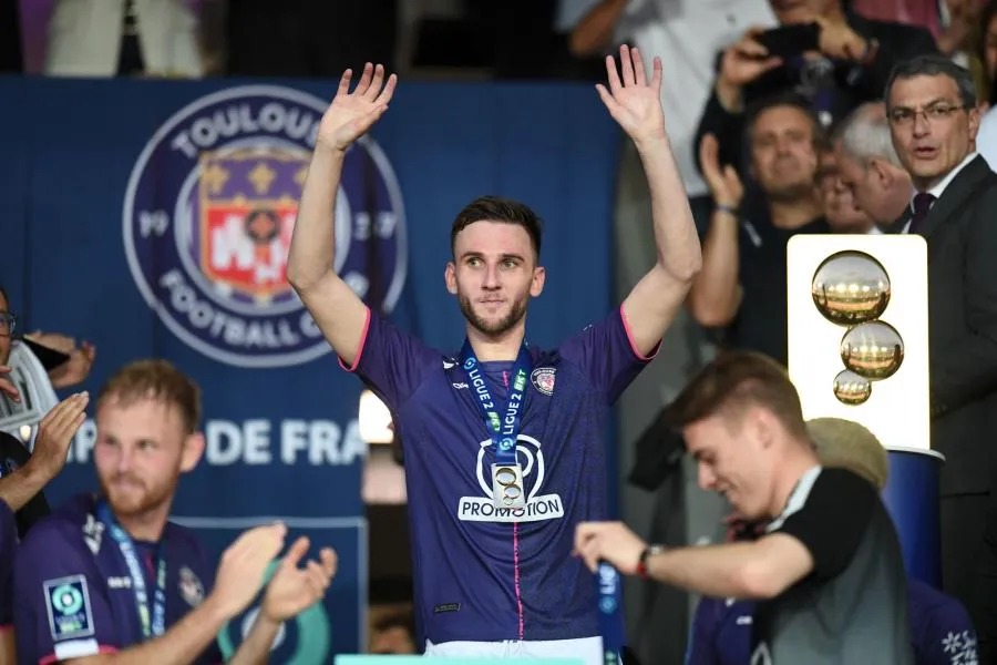 Ligue 2 : Van den Boomen meilleur joueur, Montanier meilleur coach… le palmarès des trophées UNFP