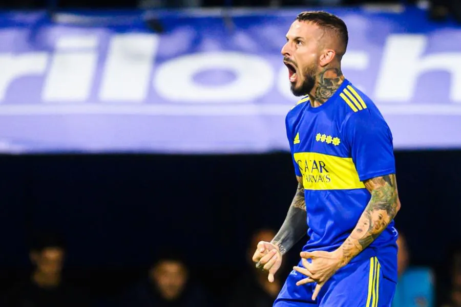 Benedetto claque un retourné avec Boca Juniors