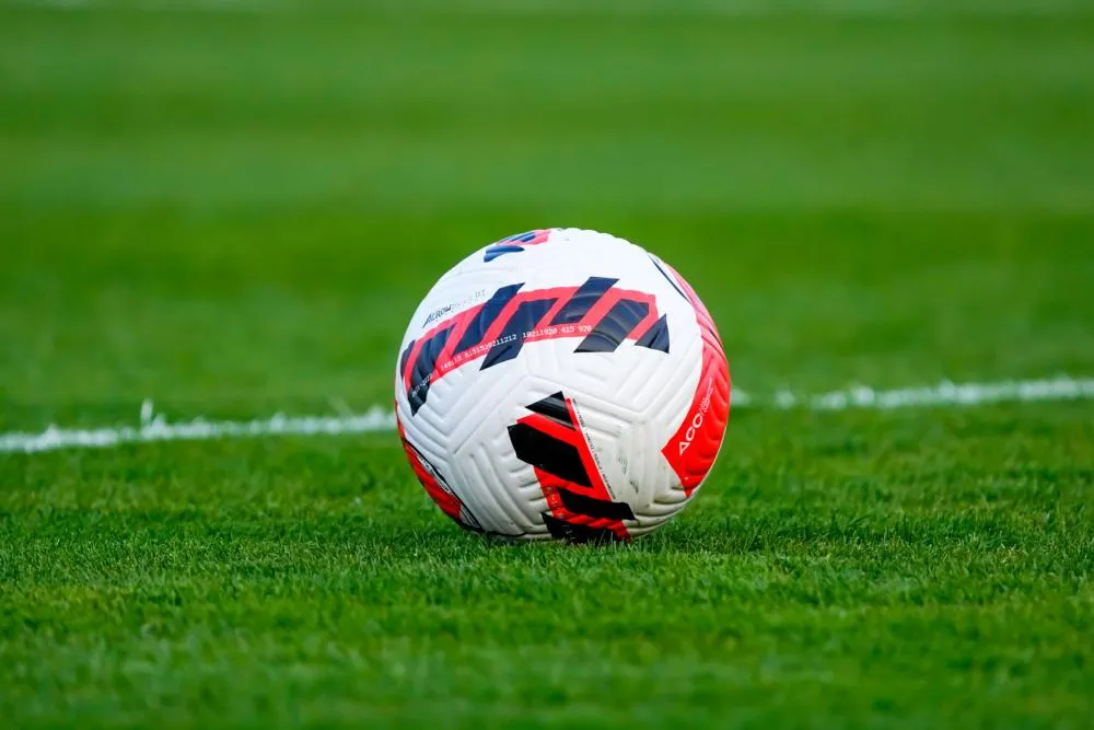 En Roumanie, un centre-tir rentrant à la Gheorghe Hagi