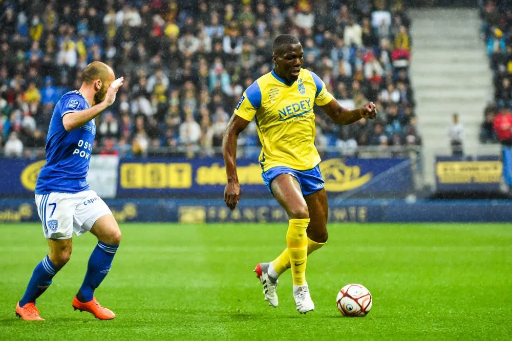 Après sa boulette, Florentin Pogba cuisine un superbe couscous à Valentin Henry