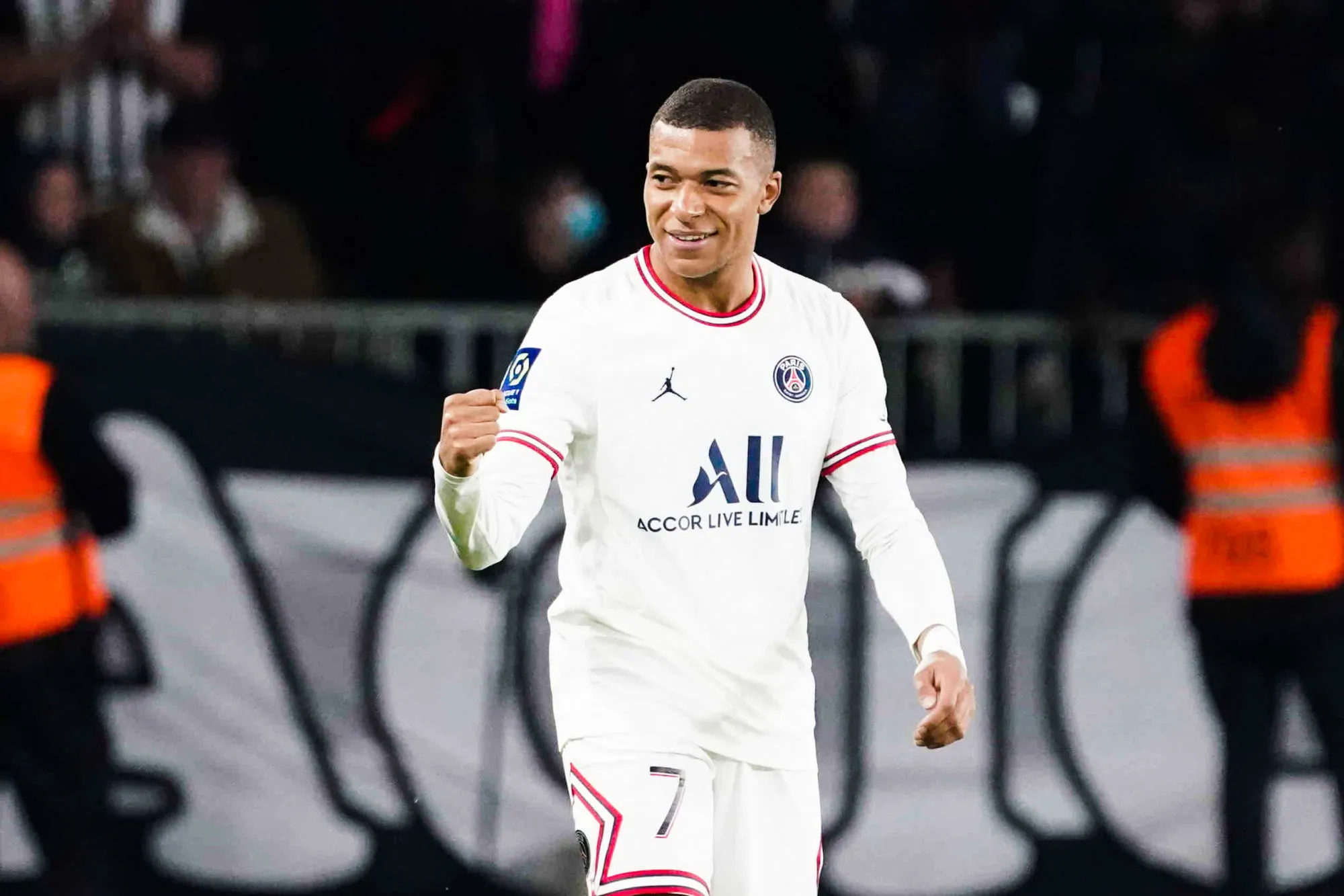 Kylian Mbappé serait en passe de prolonger avec le PSG