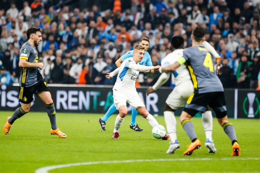 L&rsquo;OM muselé par le Feyenoord et éliminé aux portes de la finale