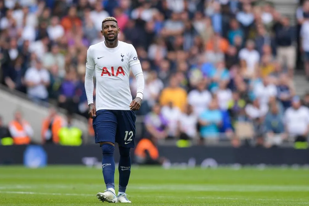 Emerson Royal (Tottenham) victime d&rsquo;une tentative de vol à main armée au Brésil