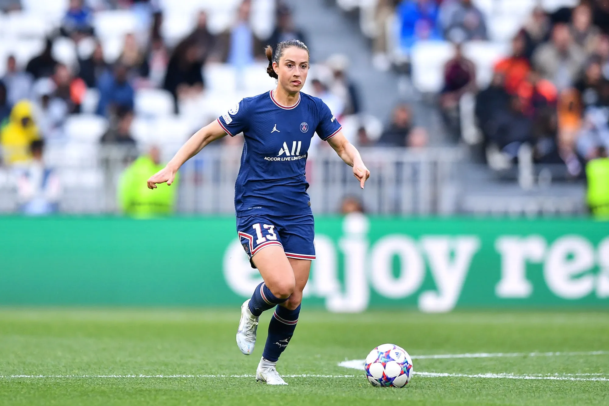 L&rsquo;OL continue de piller le PSG et s&rsquo;offre Sara Däbritz