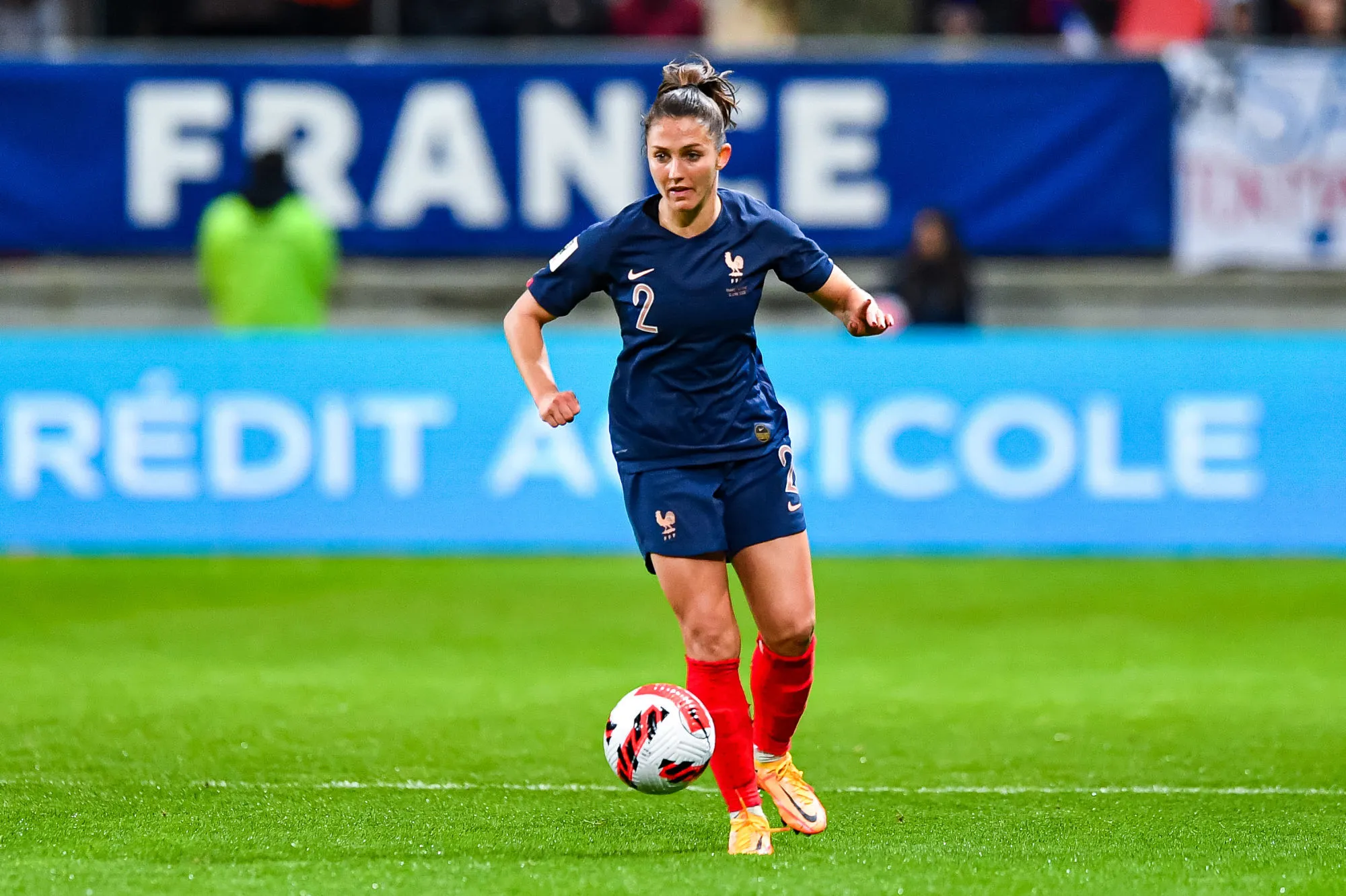 Ève Perisset devient la première française de Chelsea