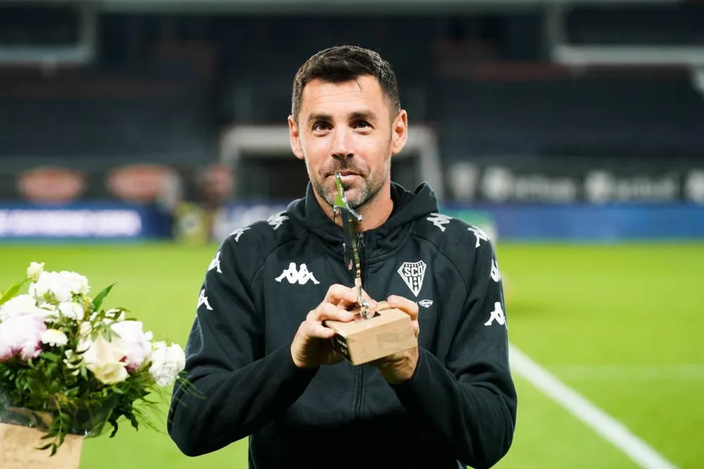 Ligue 1 : Thomas Mangani (ex-Angers) de retour à l&rsquo;AC Ajaccio