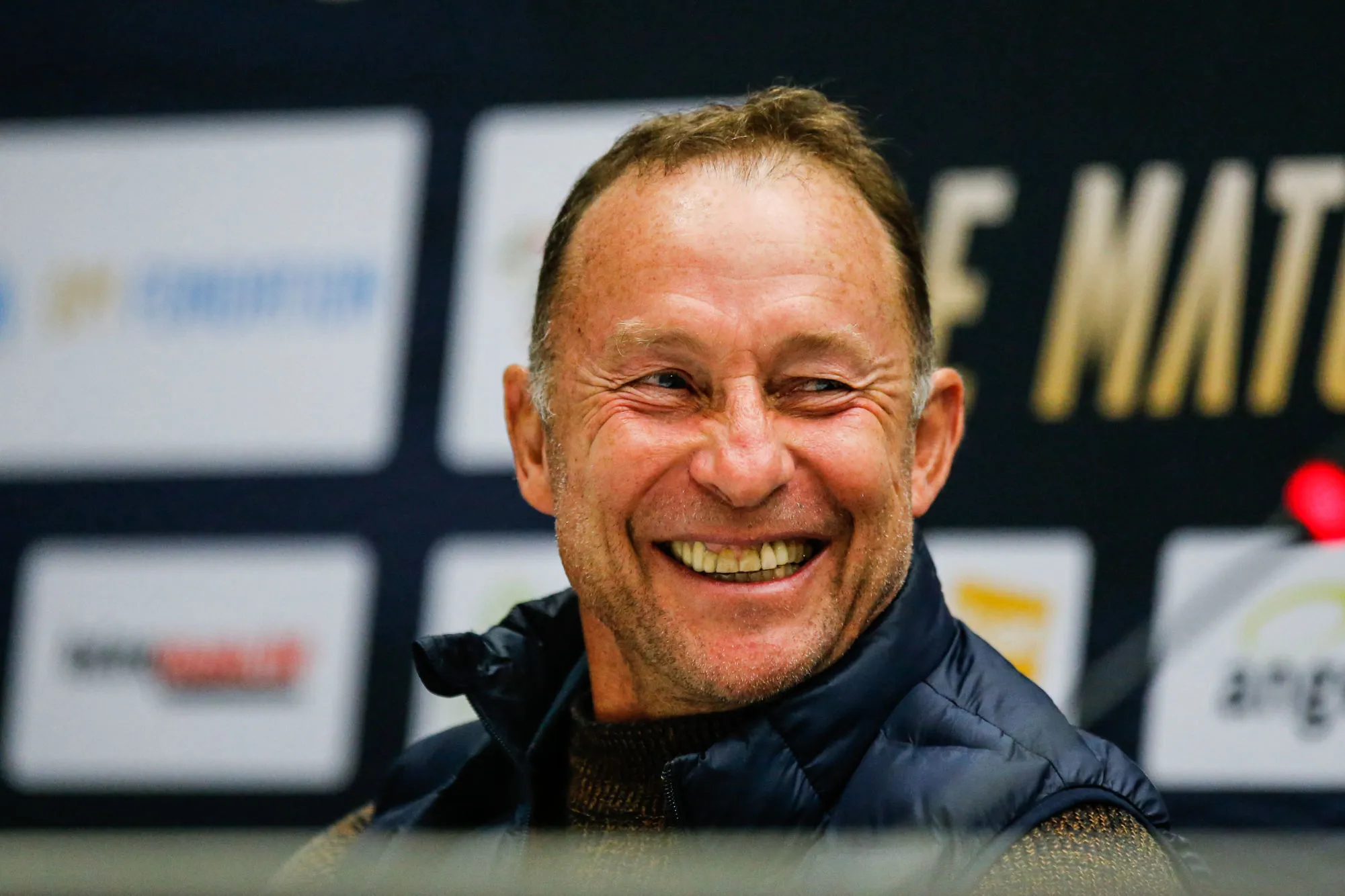 Jean-Pierre Papin prolonge au C’Chartres Football