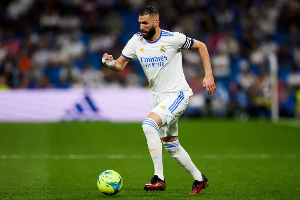 Real Madrid : Karim Benzema s’explique sur sa photo de 2Pac