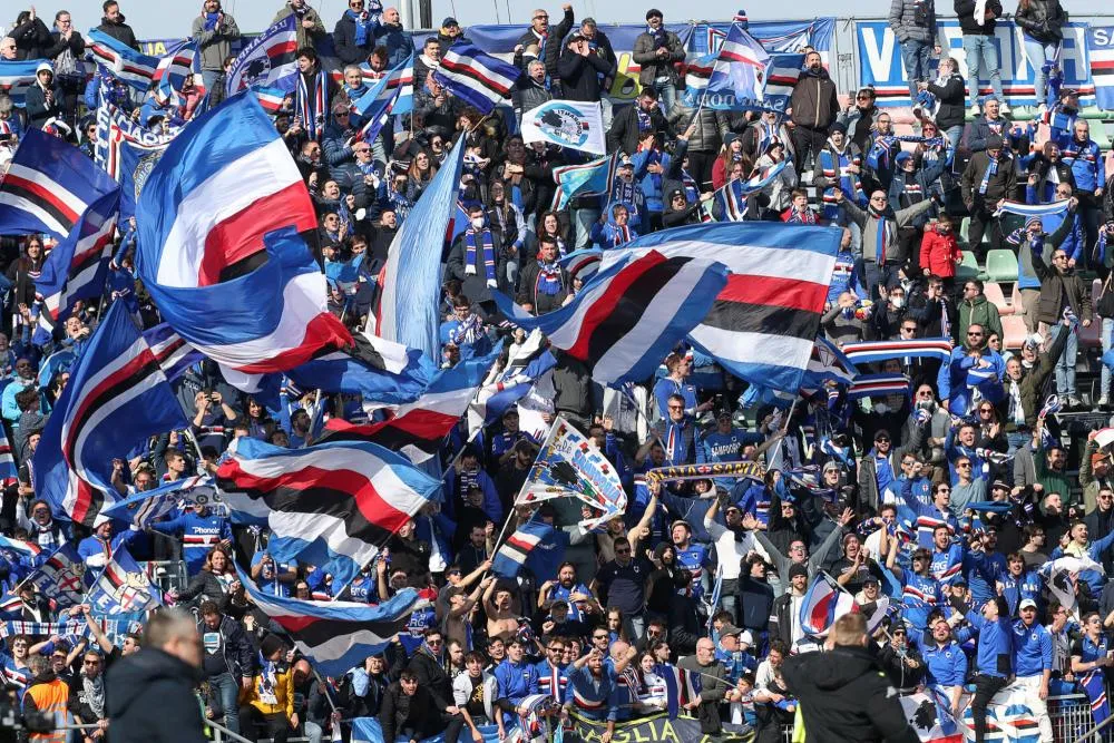 Des supporters de la Sampdoria louent un espace publicitaire pour se moquer du Genoa