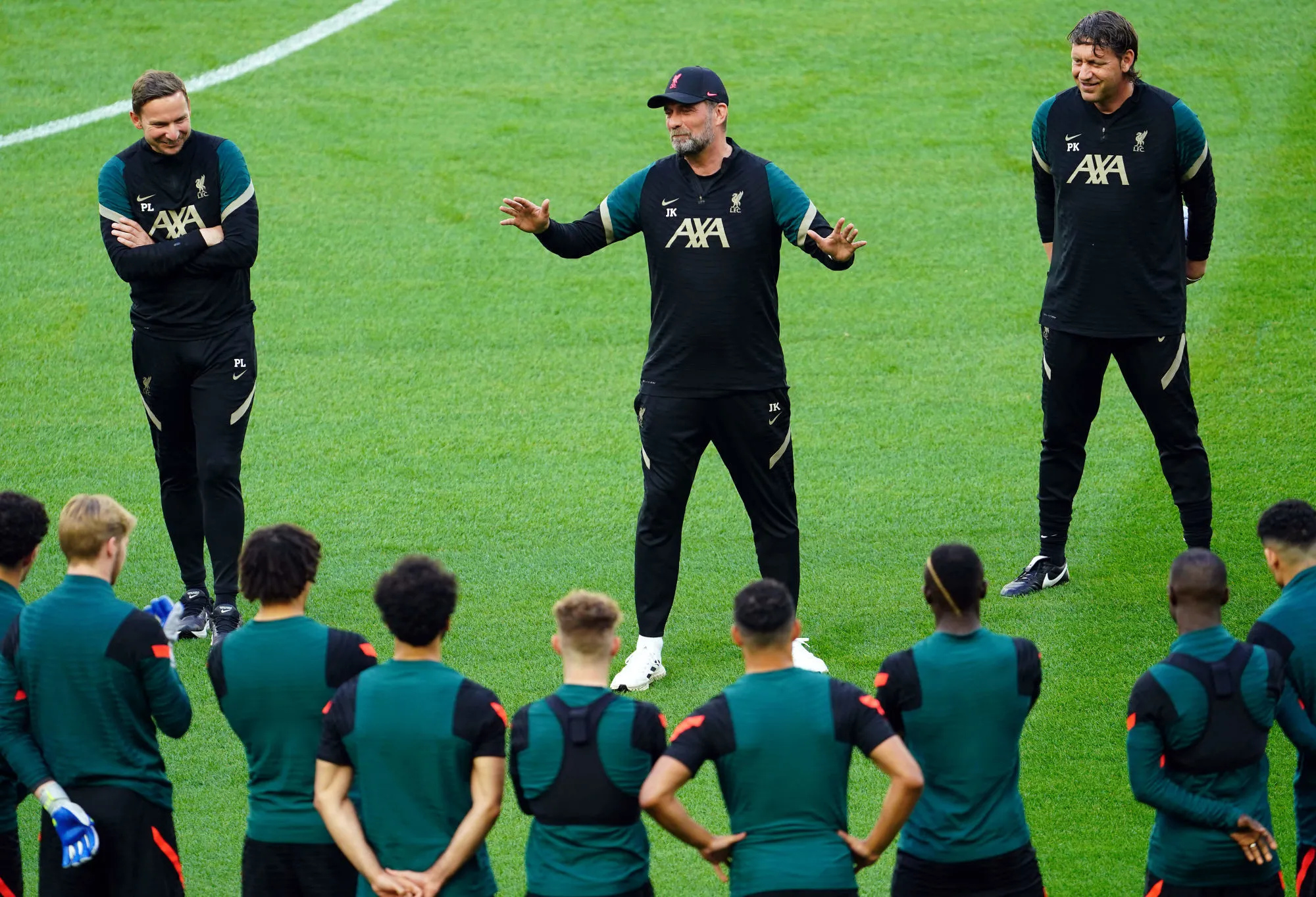 Klopp : «<span style="font-size:50%"> </span>On joue aussi cette finale pour l’Ukraine<span style="font-size:50%"> </span>»