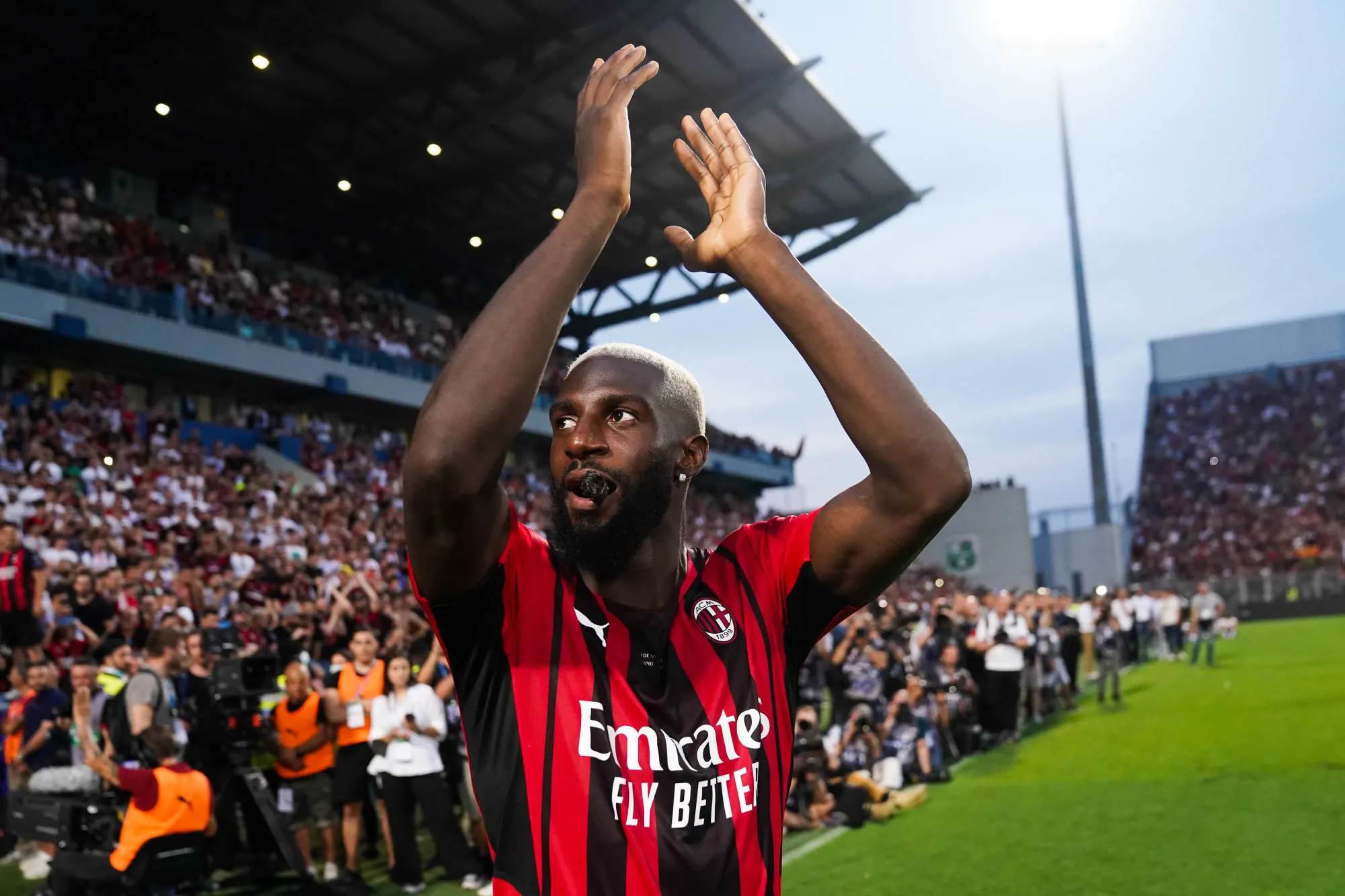 Tiémoué Bakayoko arrêté par erreur par la police milanaise après une fusillade